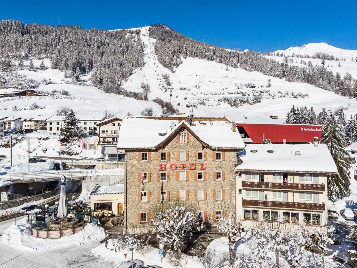 Hotel Bellaval Scuol Exteriér fotografie