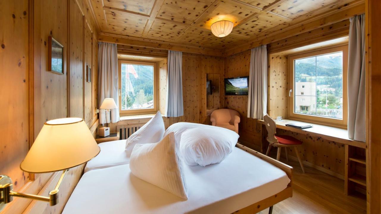 Hotel Bellaval Scuol Exteriér fotografie